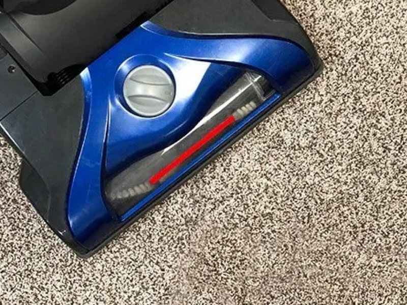 15 Vacuuming tips to keep your carpet flooring pristine